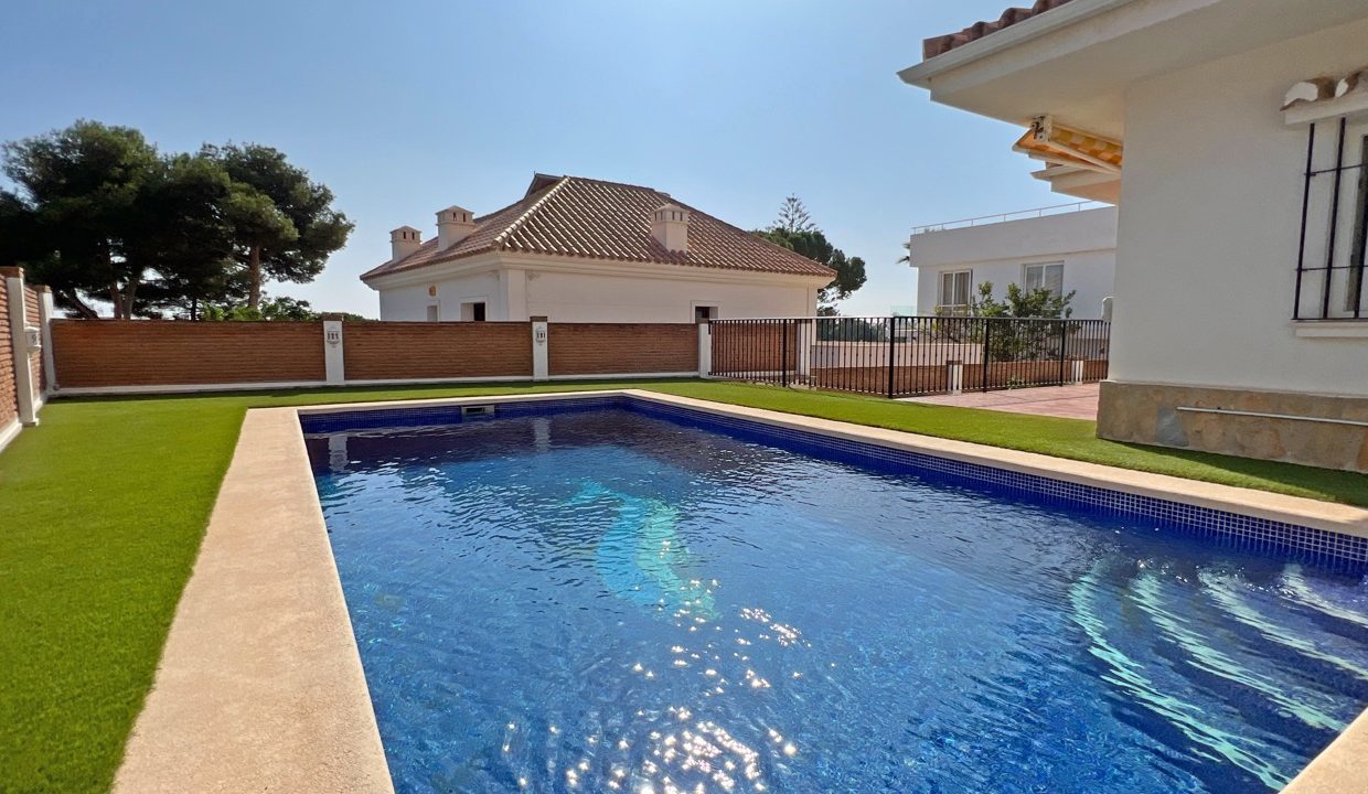 Villa for sale in Torrenueva 20 Large