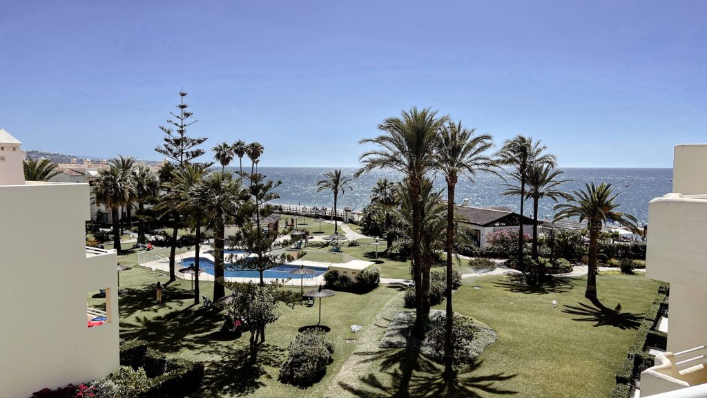Renovated Apartment for sale in Las Mimosas La Cala